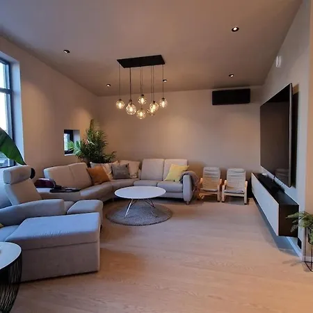 New, Modern House With 6 Bedrooms Grimstad (Aust-Agder)