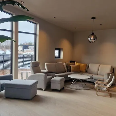 Villa New, Modern House With 6 Bedrooms *