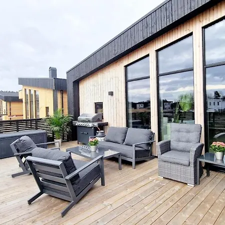 Villa New, Modern House With 6 Bedrooms *